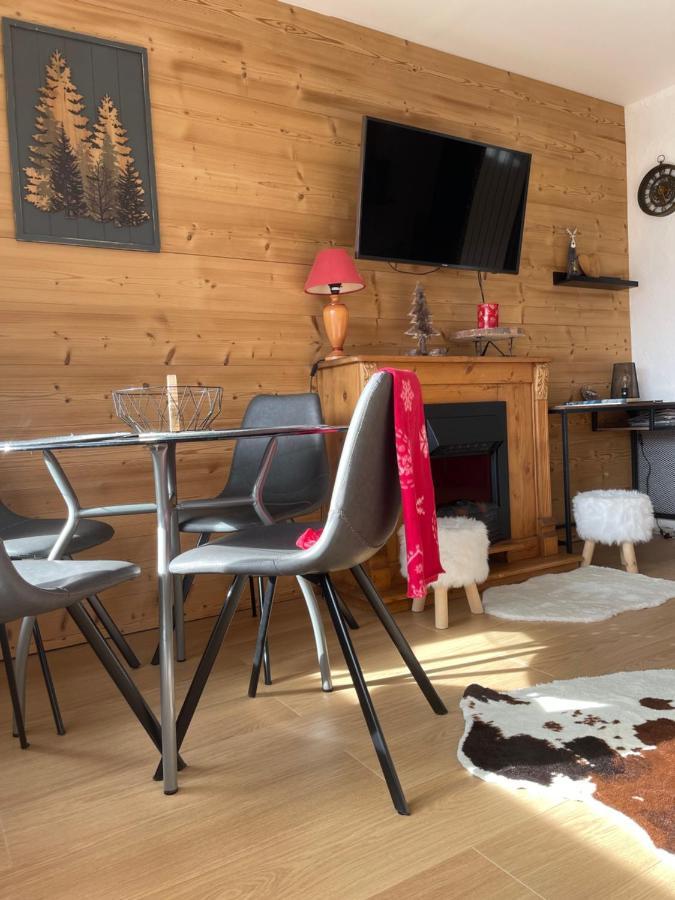 Studio 2 Alpes Style Chalet Au Pied De Telesiege Du Diable Les Deux Alpes Dış mekan fotoğraf